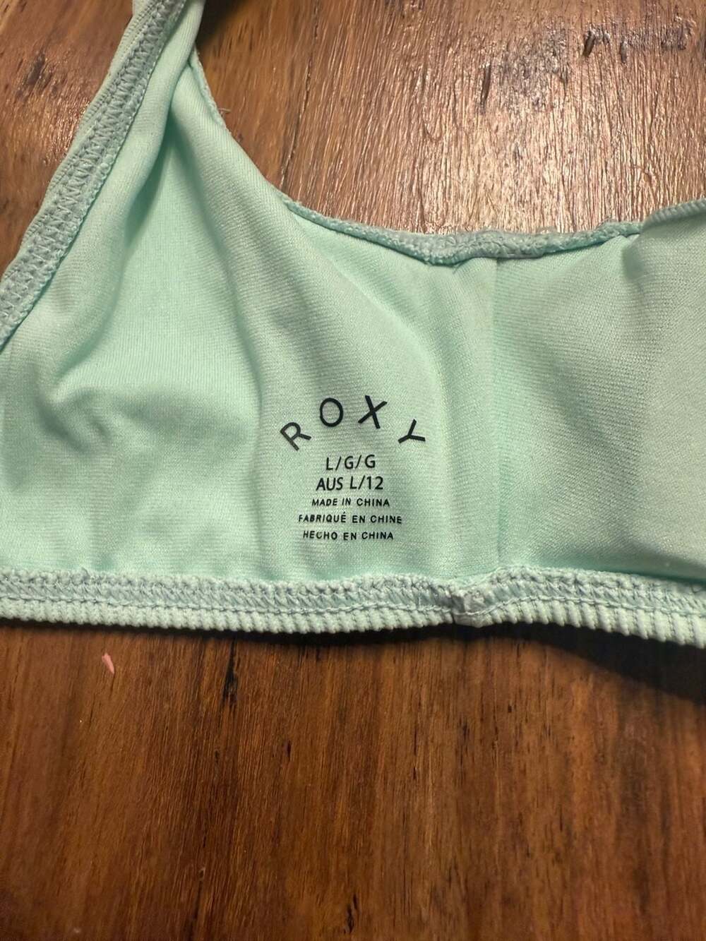 Roxy bikini size large. Mint green. Top and bottoms are both a large. - Picture 8 of 8